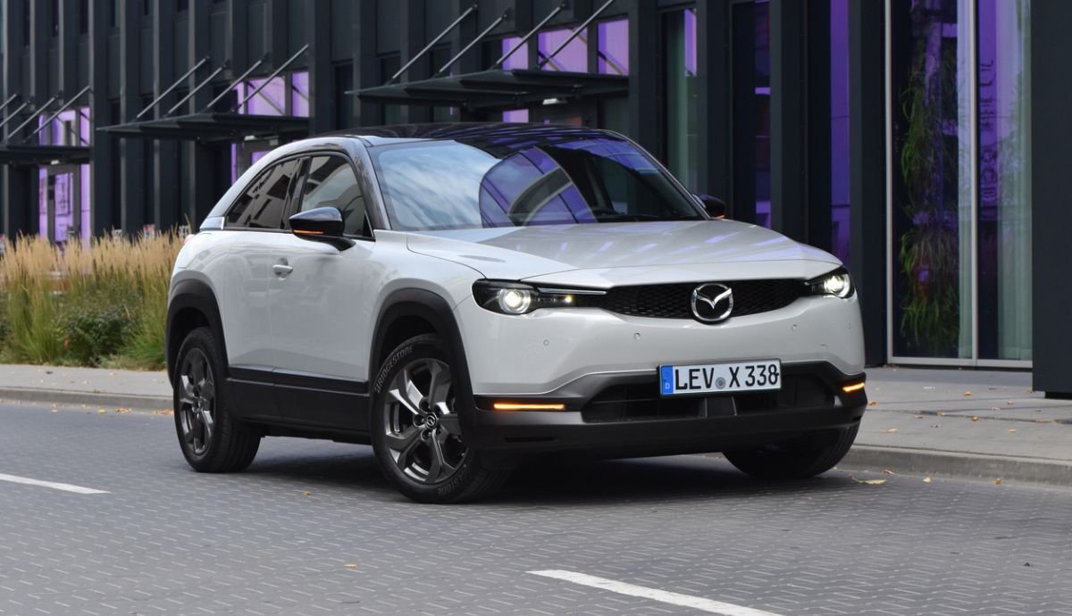 Mazda MX 30 Precio por versiones