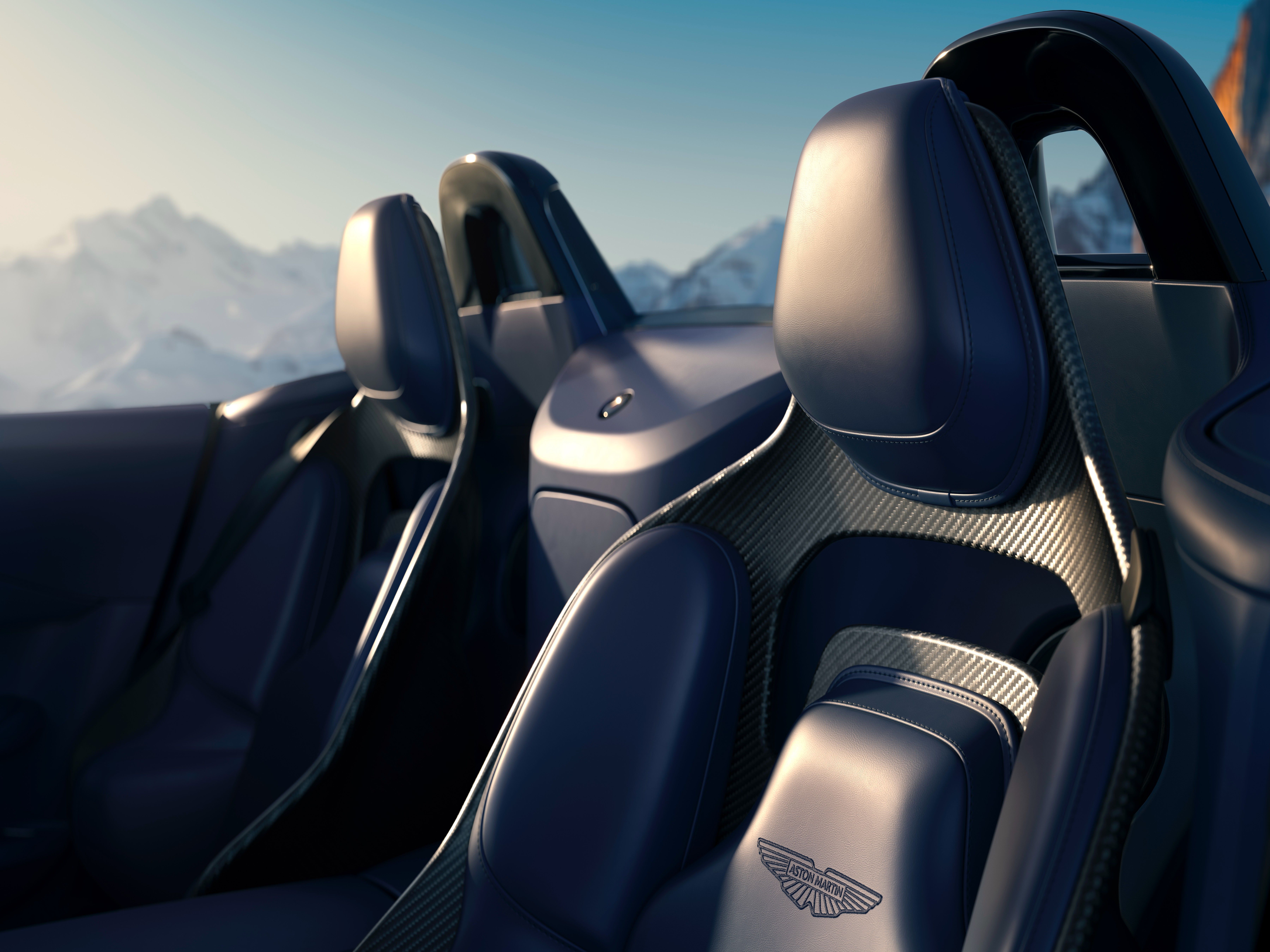 Aston Martin Vantage Roadster