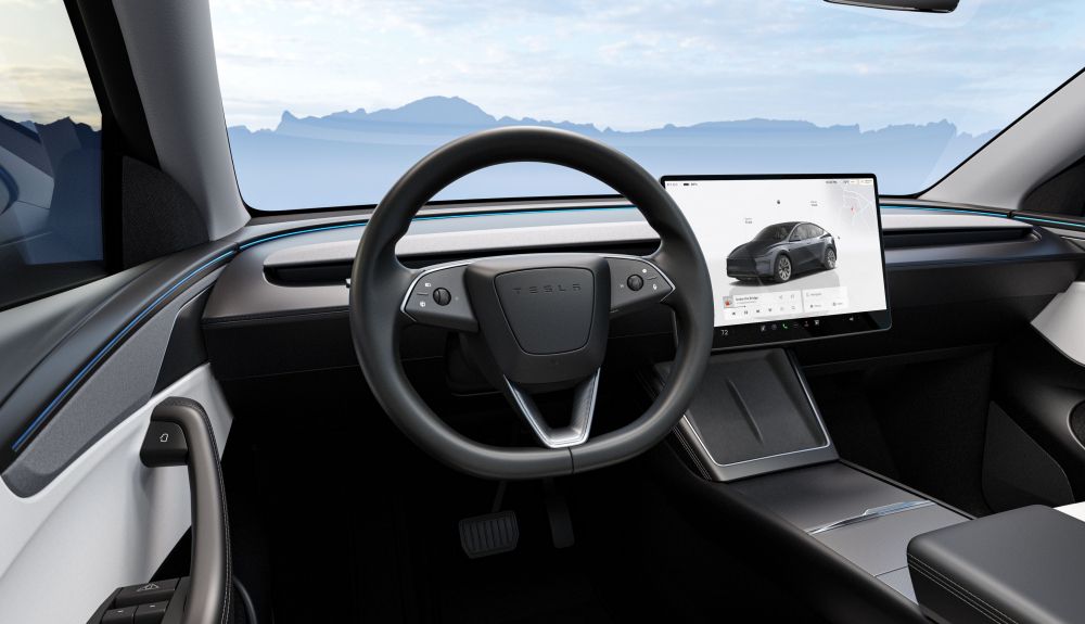 Tesla Model Y 2025