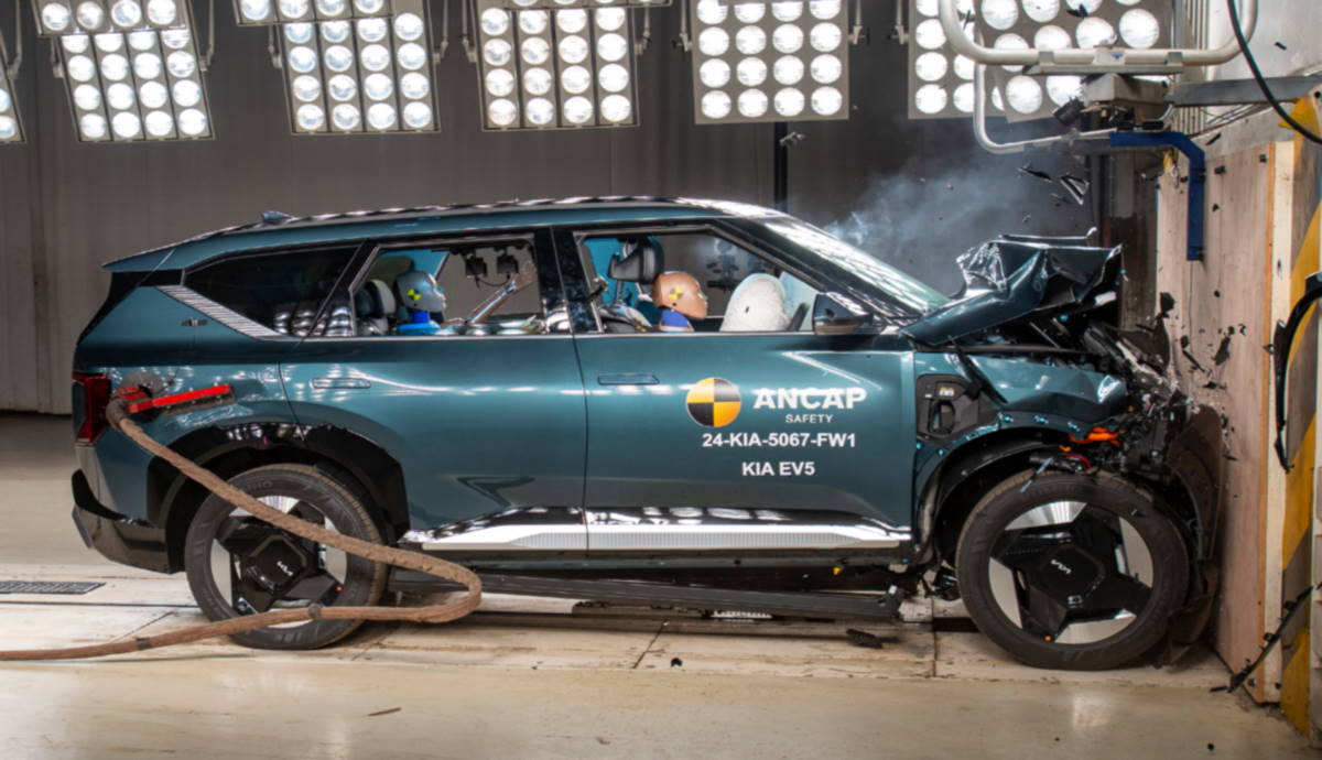 Los coches eléctricos son más seguros que los vehículos de combustión interna