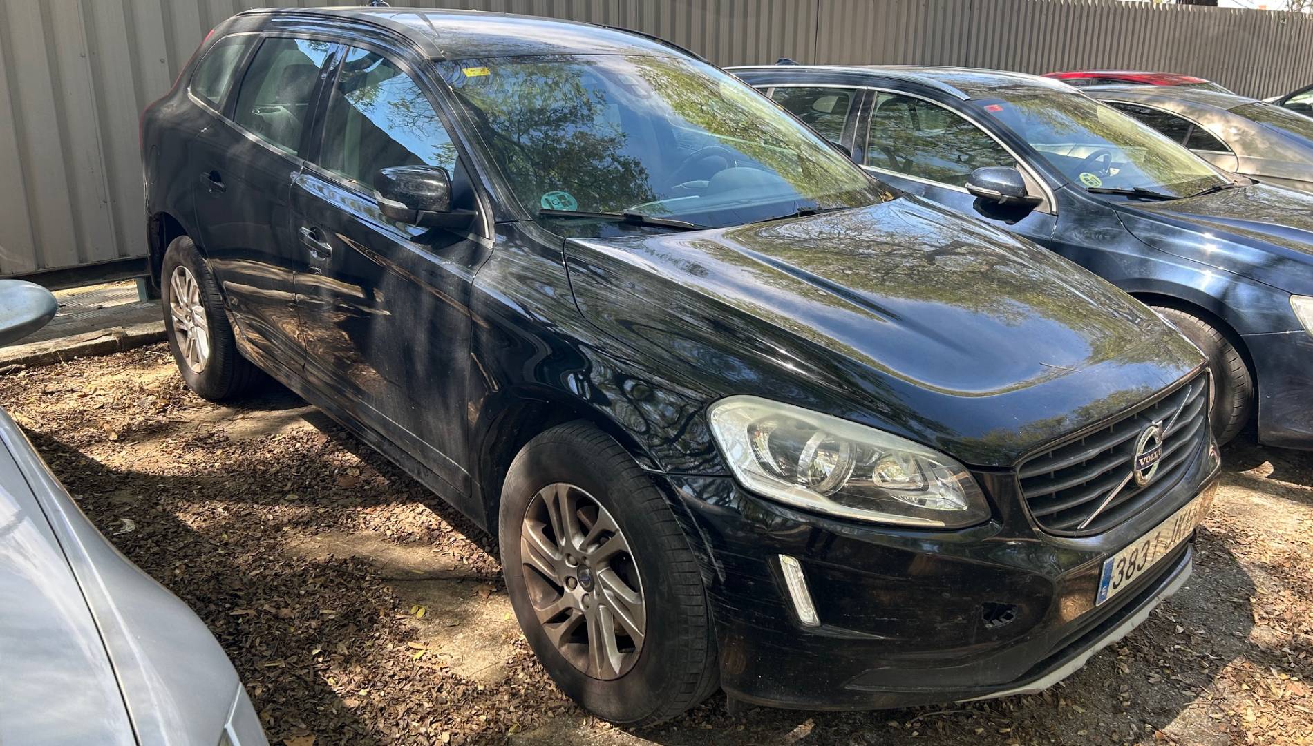 ¿Un BMW, Range Rover o Mercedes por menos de 1.000 euros? No te pierdas esta subasta de Málaga