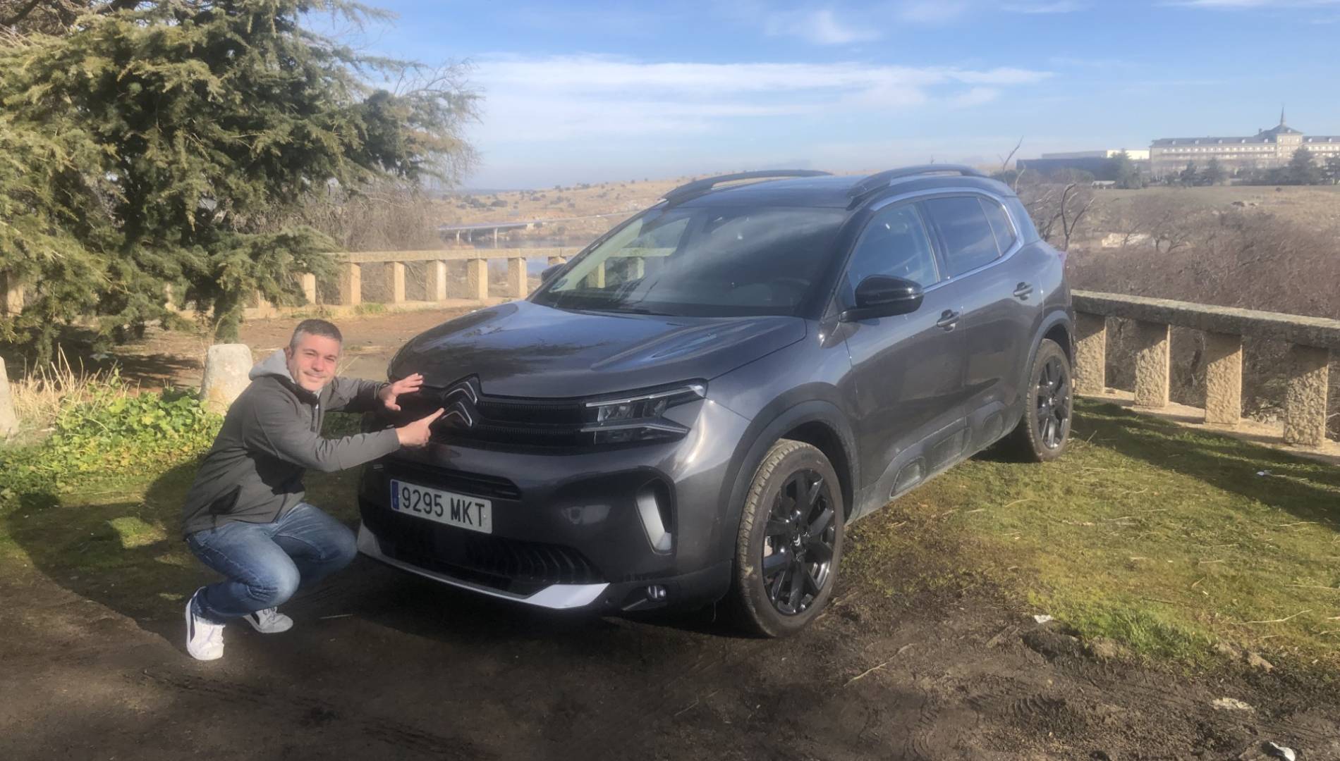 Analizamos al completo en este vídeo al Citroën C5 Aircross: comodidad, amplitud, cómo va, consumos…