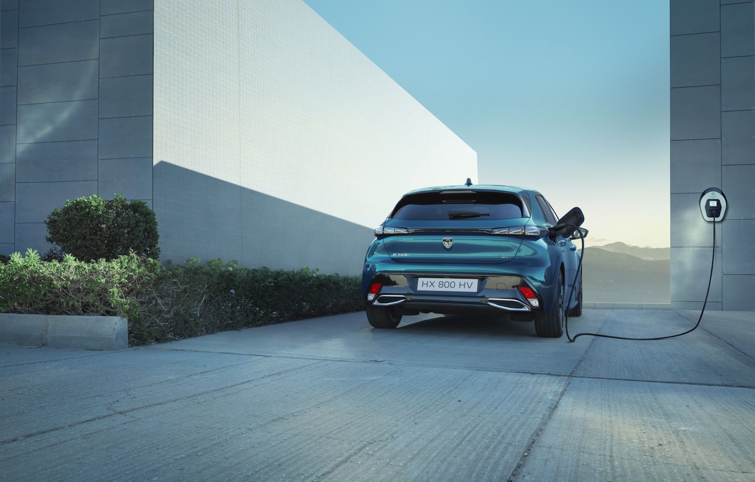 Nueva motorización Plug-in Hybrid de 195 CV de Peugeot