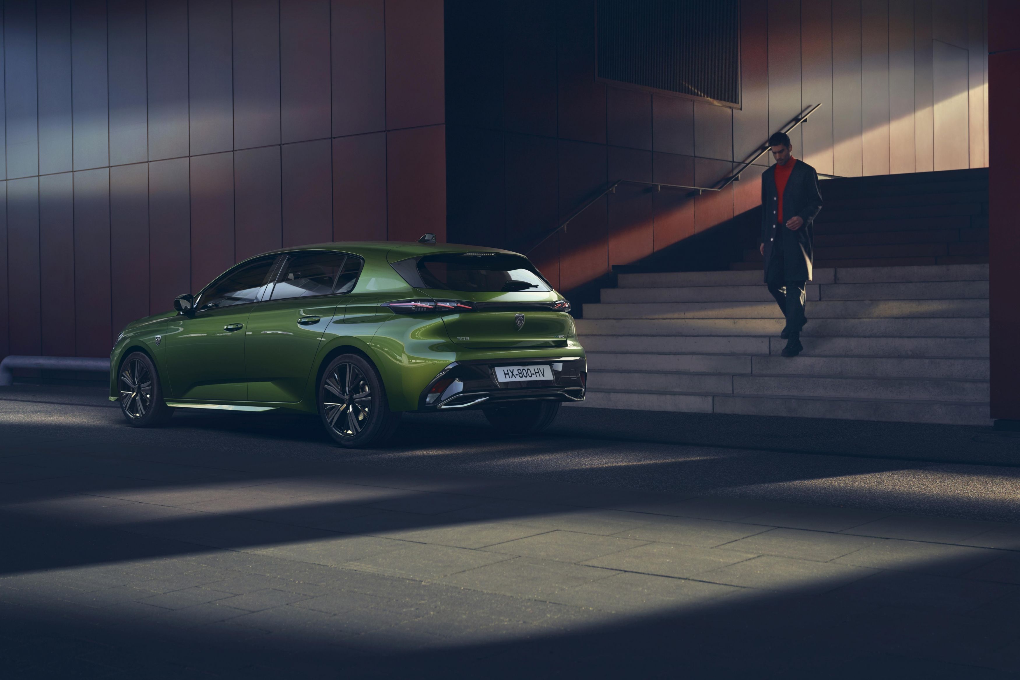 Nueva motorización Plug-in Hybrid de 195 CV de Peugeot