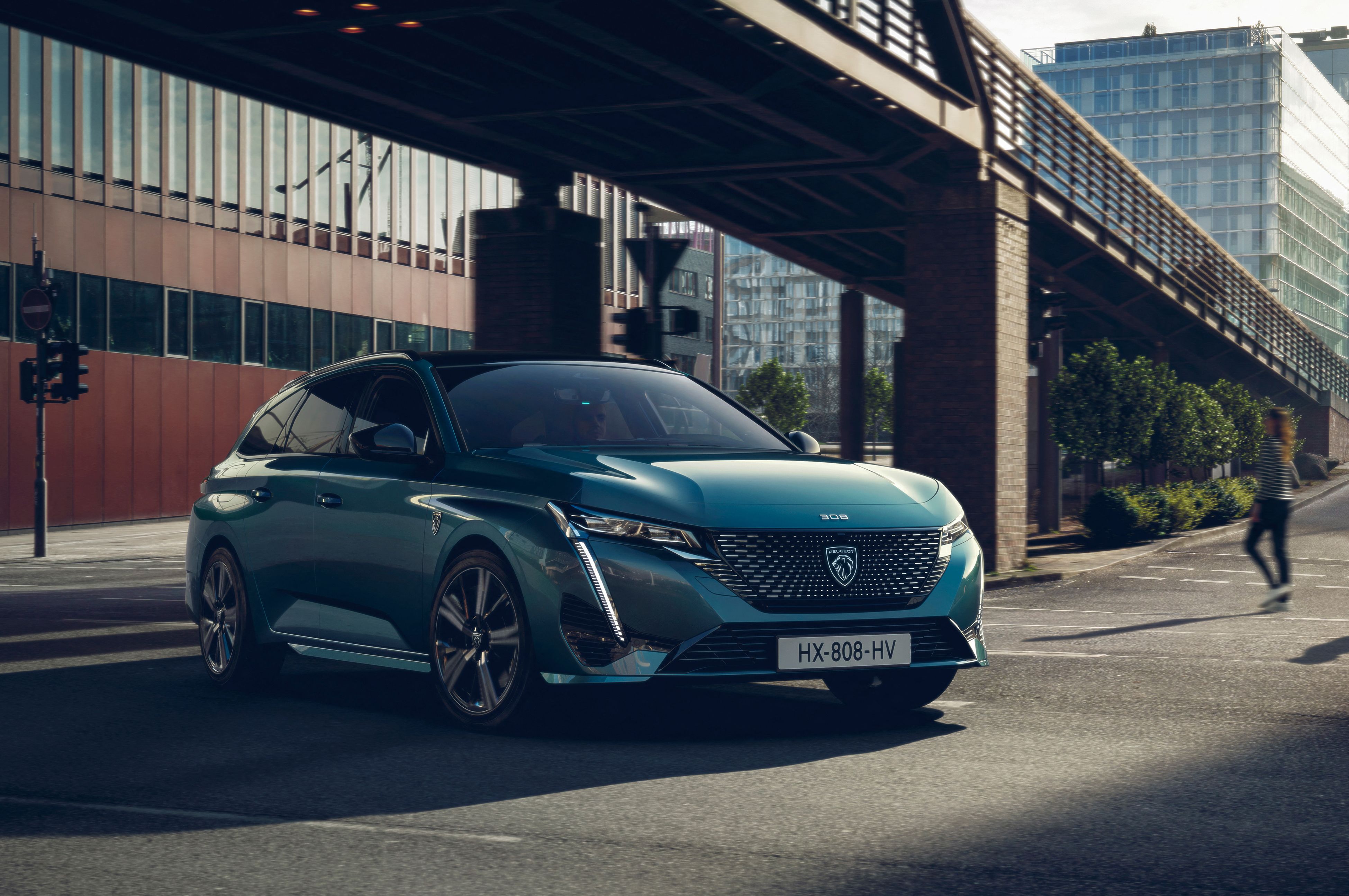 Nueva motorización Plug-in Hybrid de 195 CV de Peugeot