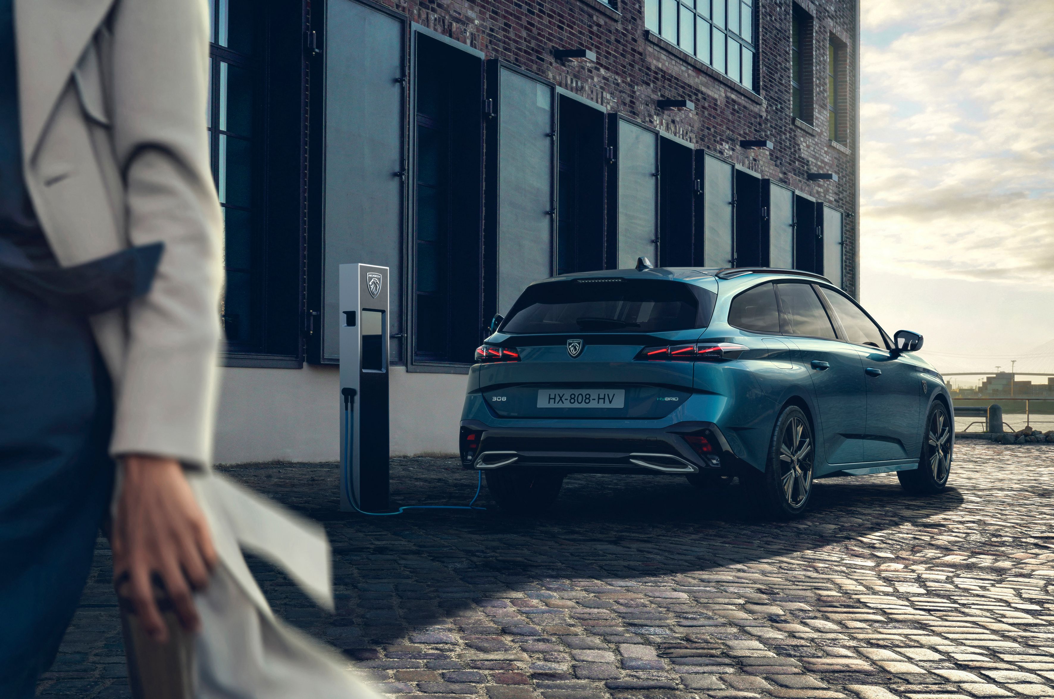 Nueva motorización Plug-in Hybrid de 195 CV de Peugeot