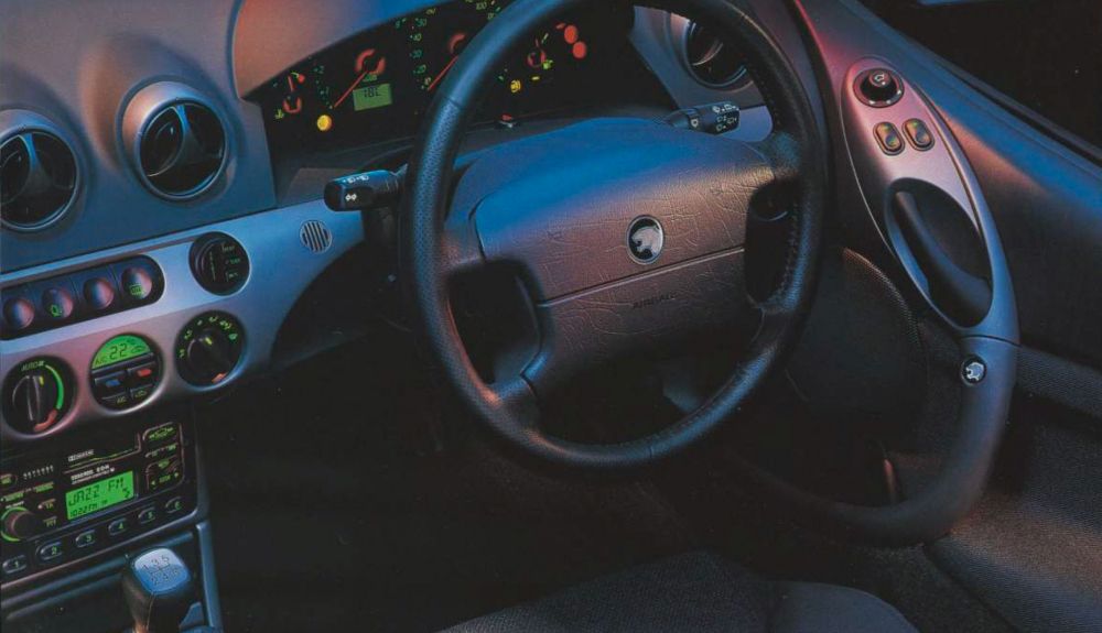 Interior del Ford Cougar Interior del Ford Cougar