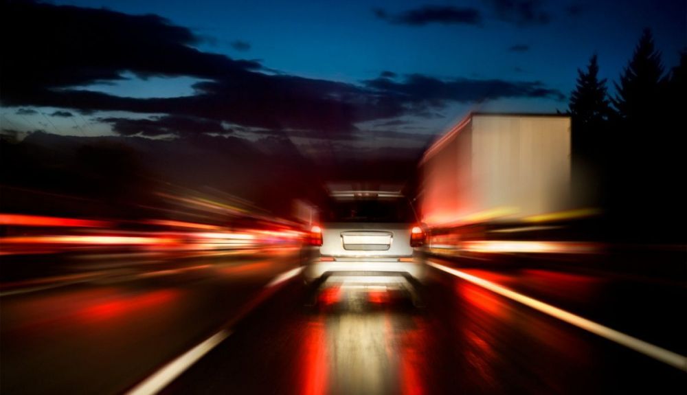 Ante una frenada de emergencia cómo se debe actuar