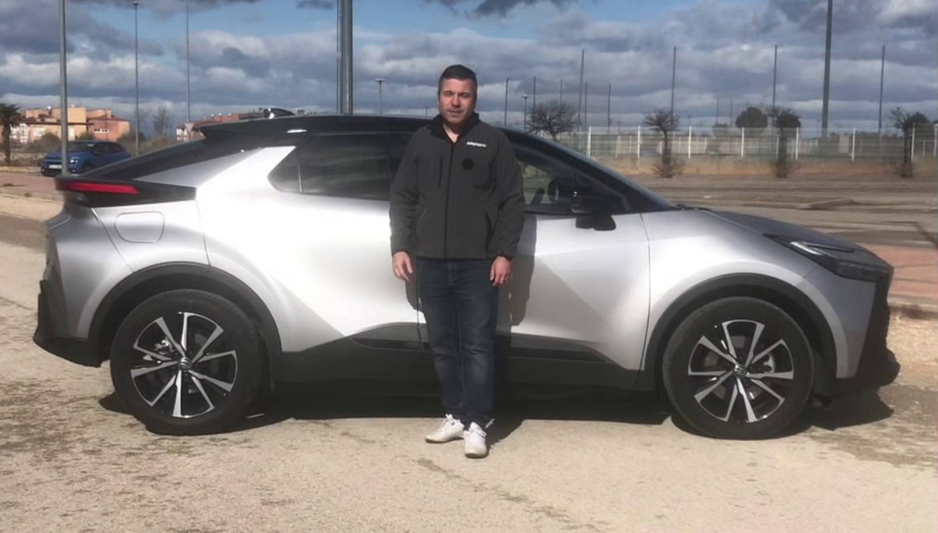 Guía de compra Toyota C-HR: ¿cuál es el mejor motor y equipamiento de este SUV que se vende tanto?