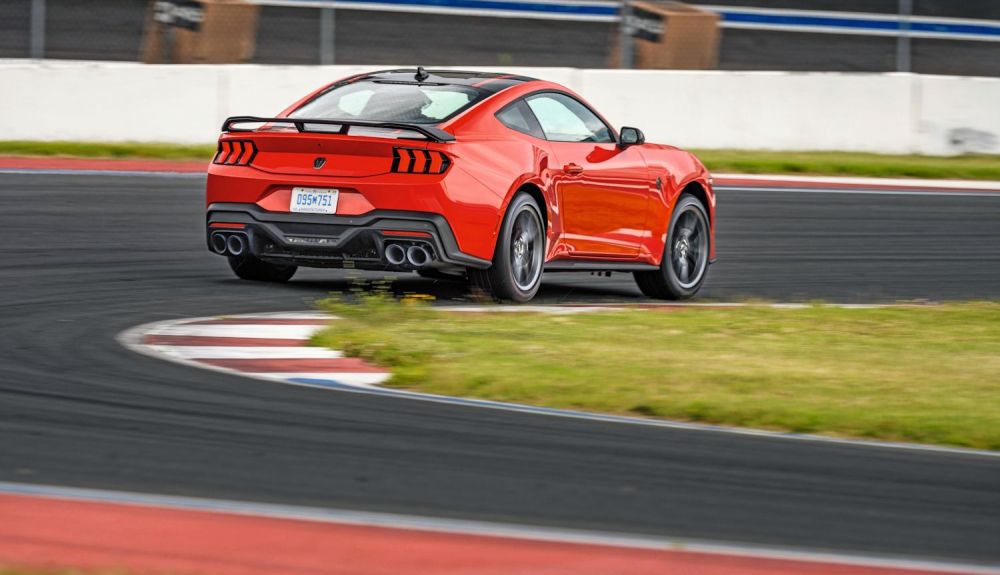 Ford Mustang Dark Horse Ford Mustang Dark Horse
