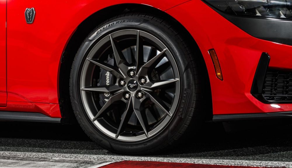 Ford Mustang Dark Horse Ford Mustang Dark Horse