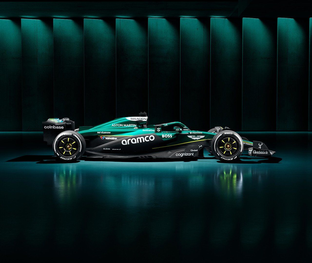 Así es el nuevo Aston Martin AMR25 de Fernando Alonso para esta temporada, ¿listo para competir?