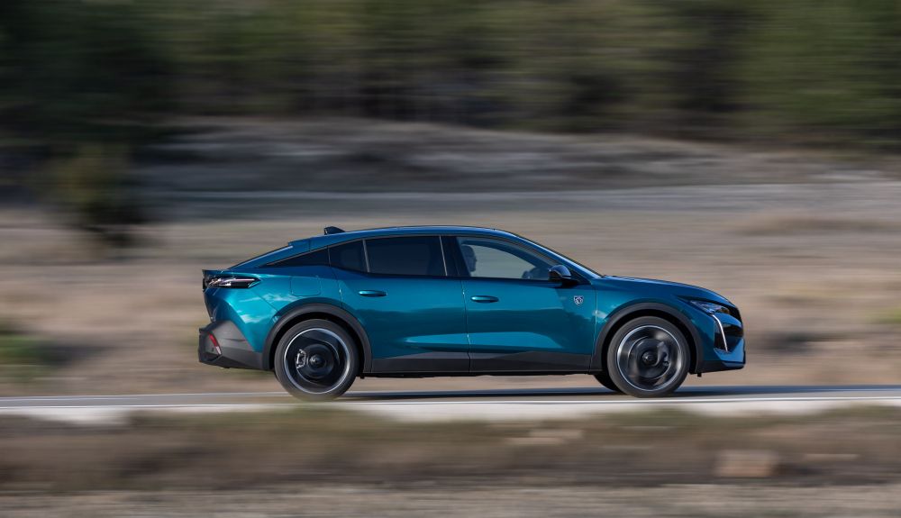 El nuevo Peugeot 408 llegará un año después que la cuarta generación del Peugeot 308, en 2029 El nuevo Peugeot 408 llegará un año después que la cuarta generación del Peugeot 308, en 2029