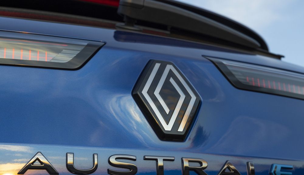 El nuevo Renault Austral 2025 copiará el diseño visto en Symbioz y Rafale El nuevo Renault Austral 2025 copiará el diseño visto en Symbioz y Rafale