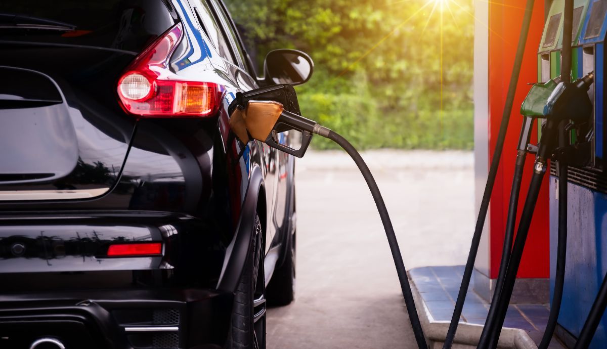 Esto es lo que va a subir ya el precio de la gasolina y el diésel en España