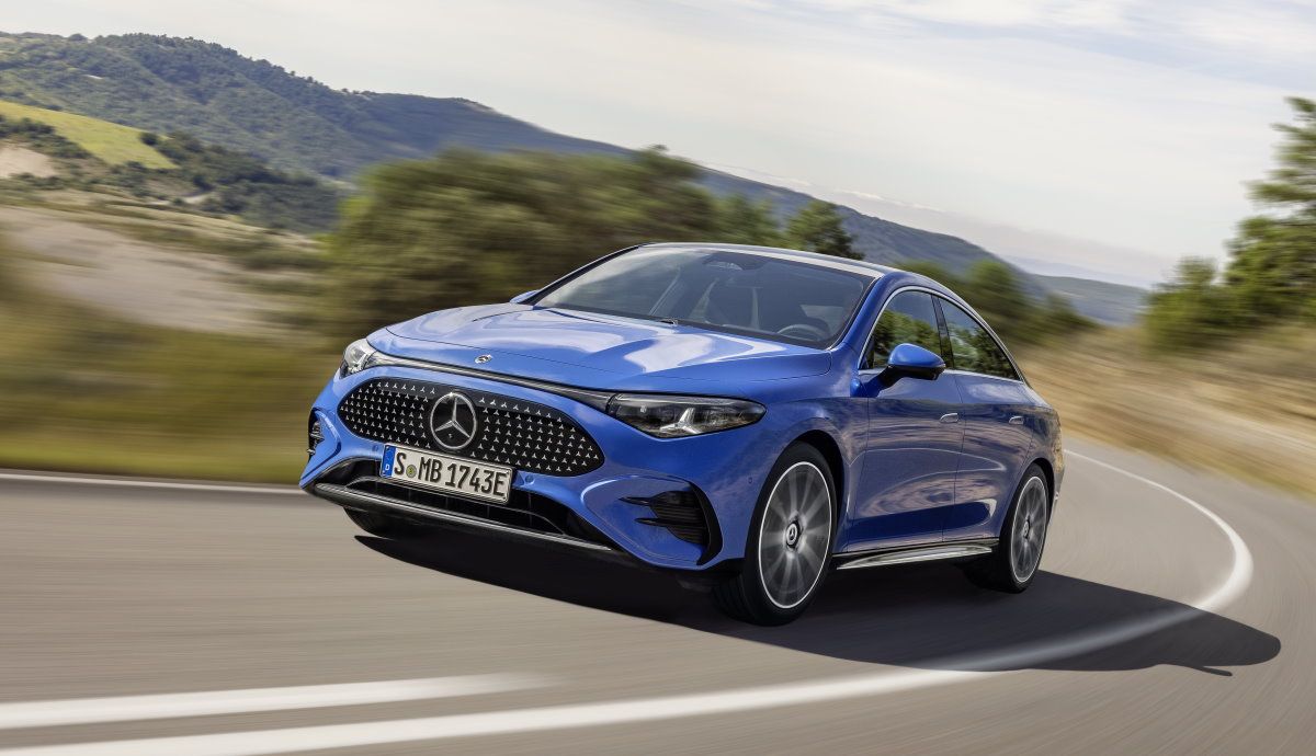 Mercedes CLA 2025. La berlina se lanza en versión eléctrica con casi 800 km de autonomía e IA
