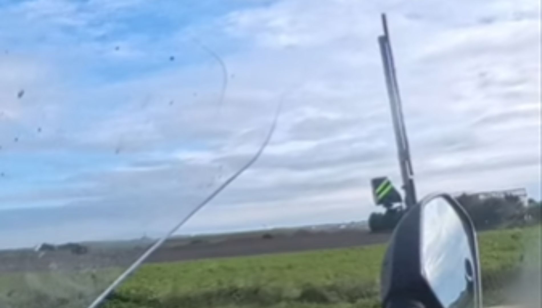 Estos son los escondites secretos de los radares móviles de la DGT en las carreteras