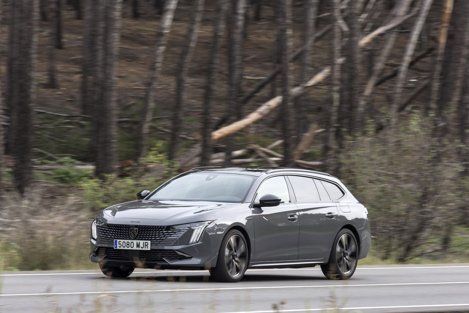 Peugeot 508 SW Plug-in Hybrid 225 CV