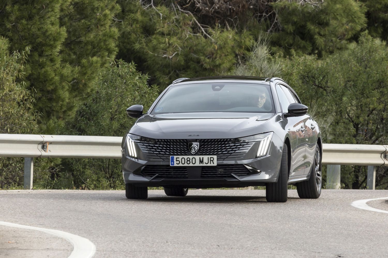 Peugeot 508 SW Plug-in Hybrid 225 CV