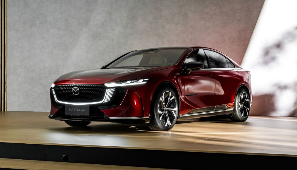 Mazda anuncia los precios del 6e y se convierte en una de las berlinas más baratas de su segmento Mazda anuncia los precios del 6e y se convierte en una de las berlinas más baratas de su segmento