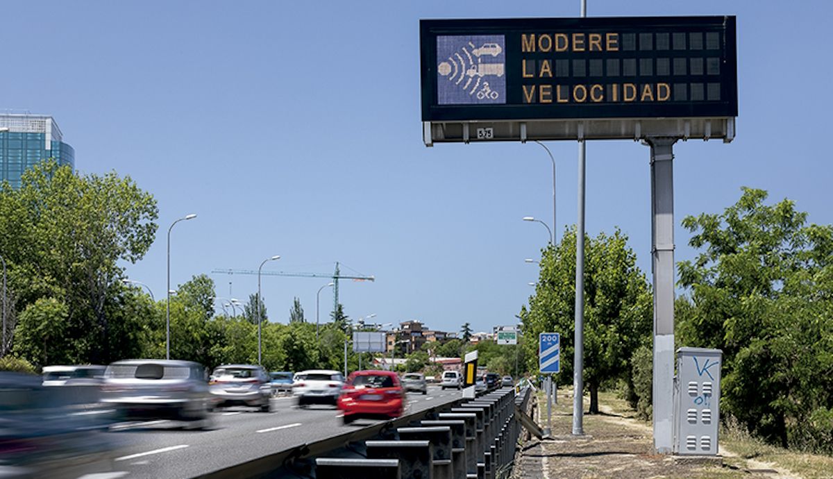 Las multas van desde los 100 euros sin pérdida de puntos hasta los 600 euros y 6 puntos del carnet de conducir