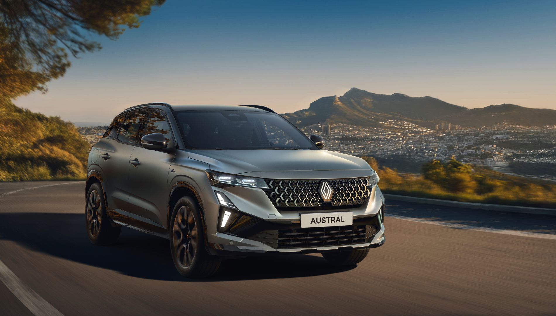 Se renueva para convertirse en el líder de los SUV compactos: así es el nuevo Renault Austral