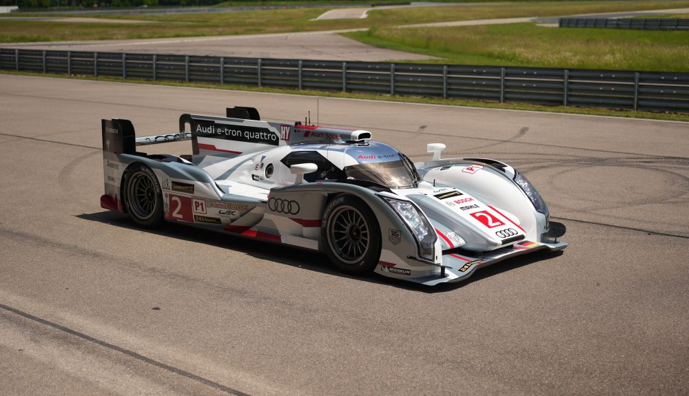 Audi R18 e-tron quattro 2012