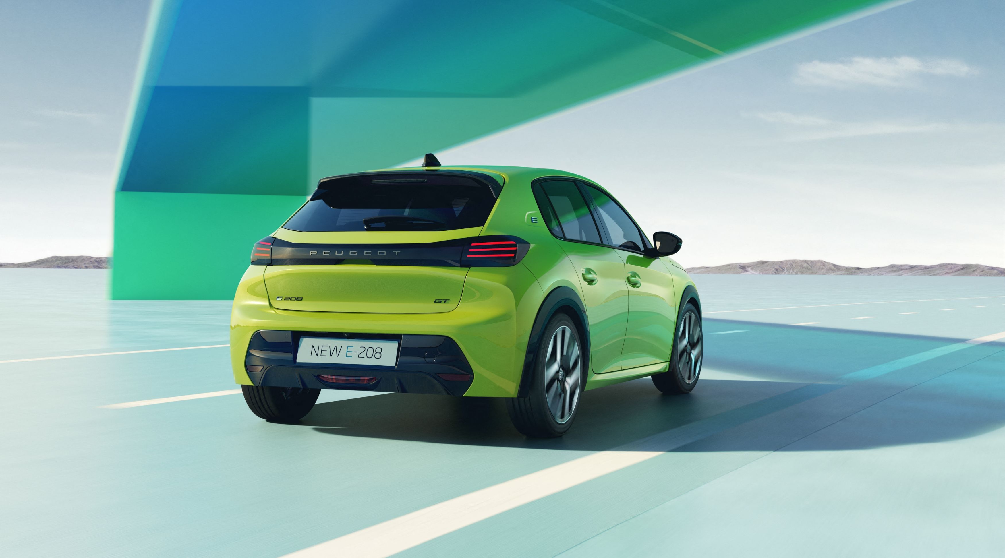 Peugeot E-208, ahora con autonomía de hasta 433 kilómetros