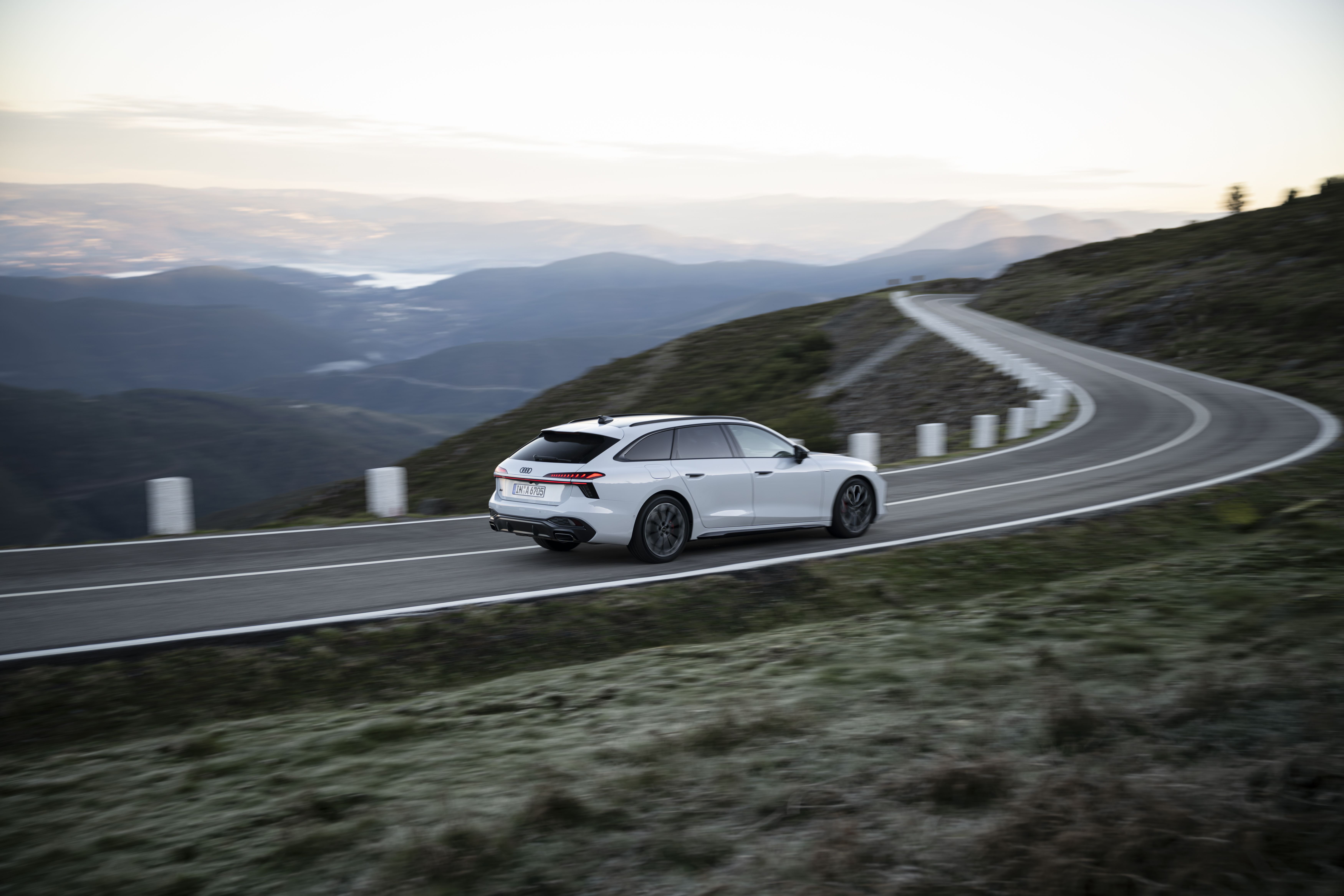 Audi A6 Avant TDI 2025