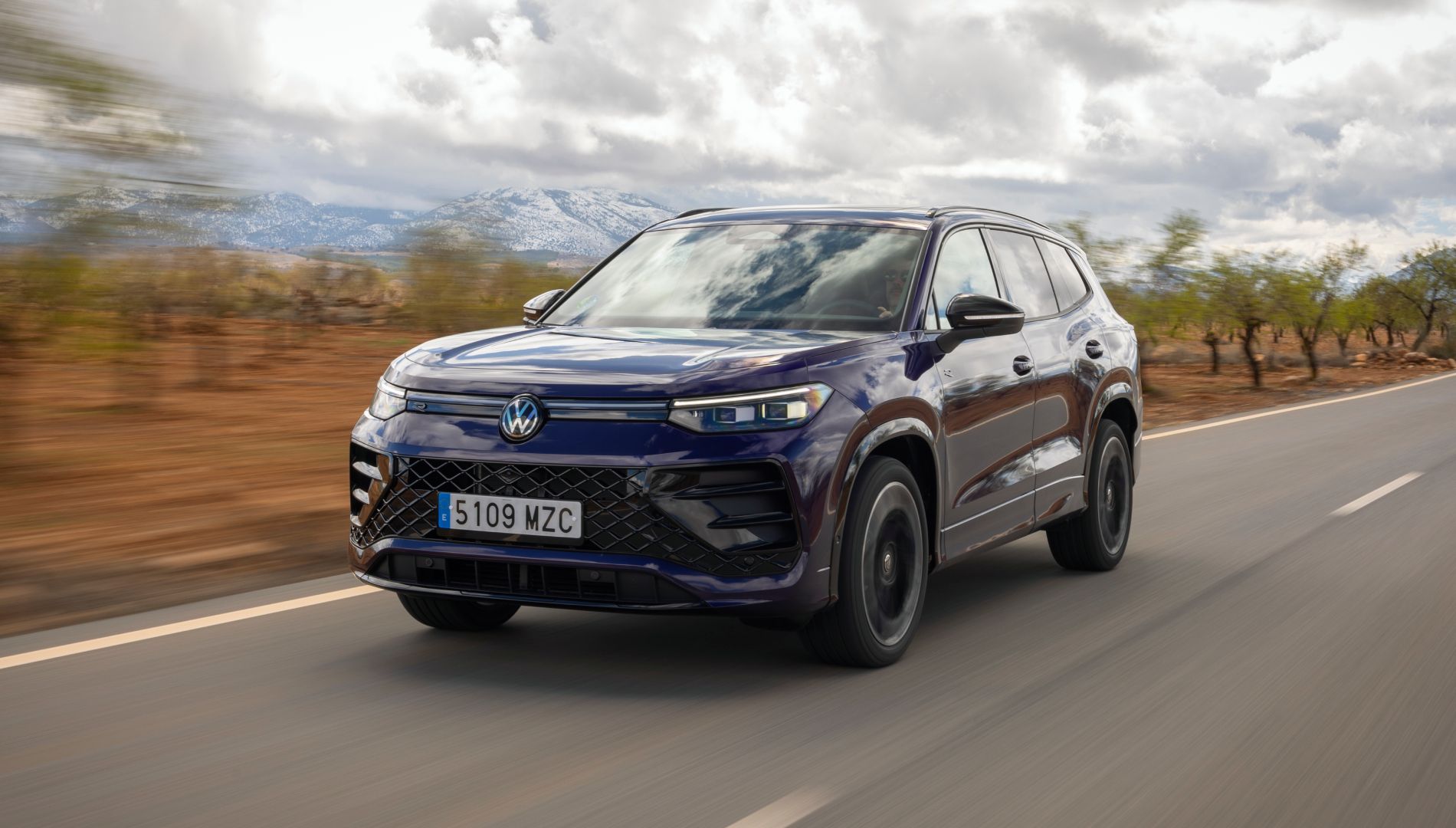 Probamos el Volkswagen Tayron, la gran apuesta de los alemanes entre los SUV de siete plazas