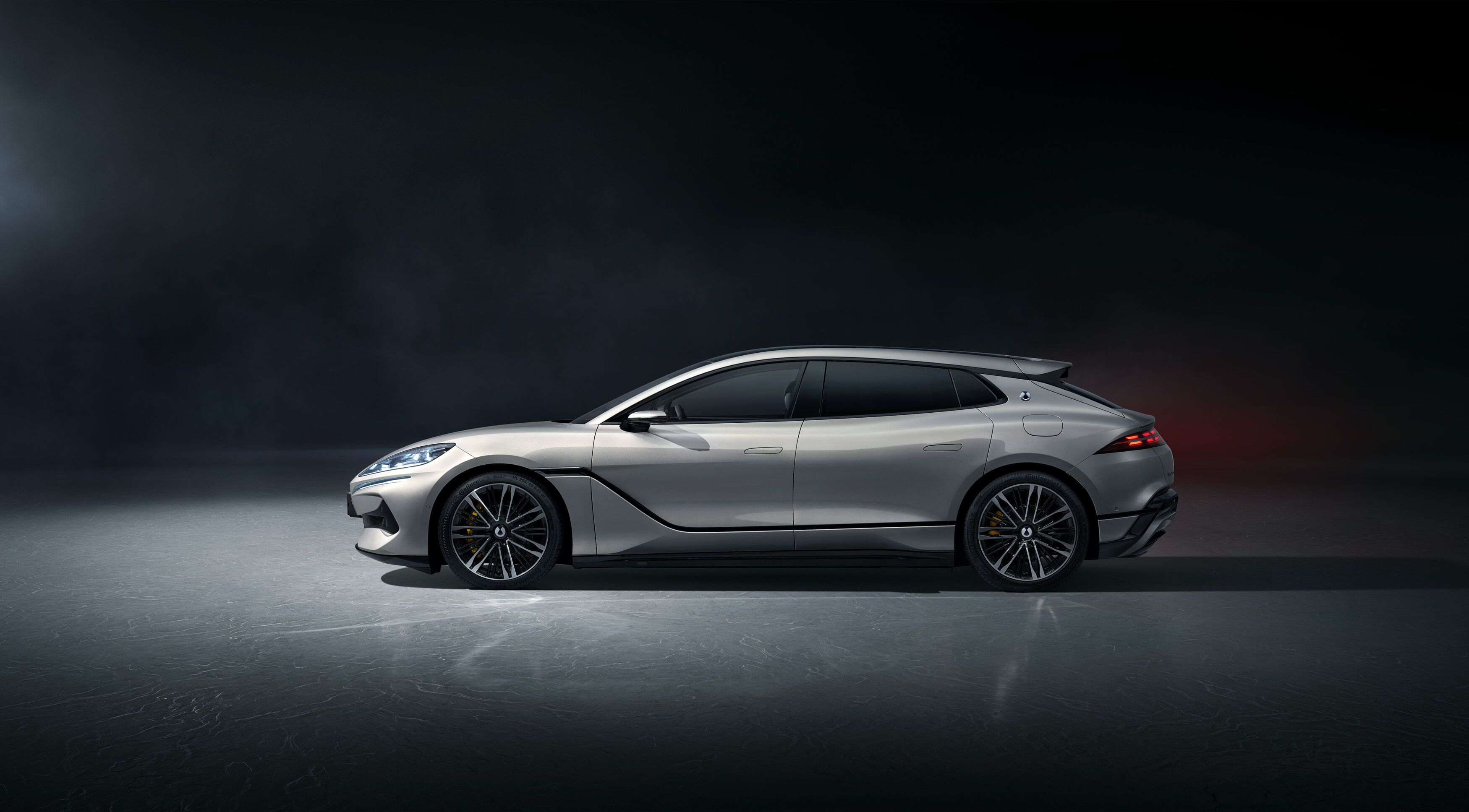 Denza Z9 GT 