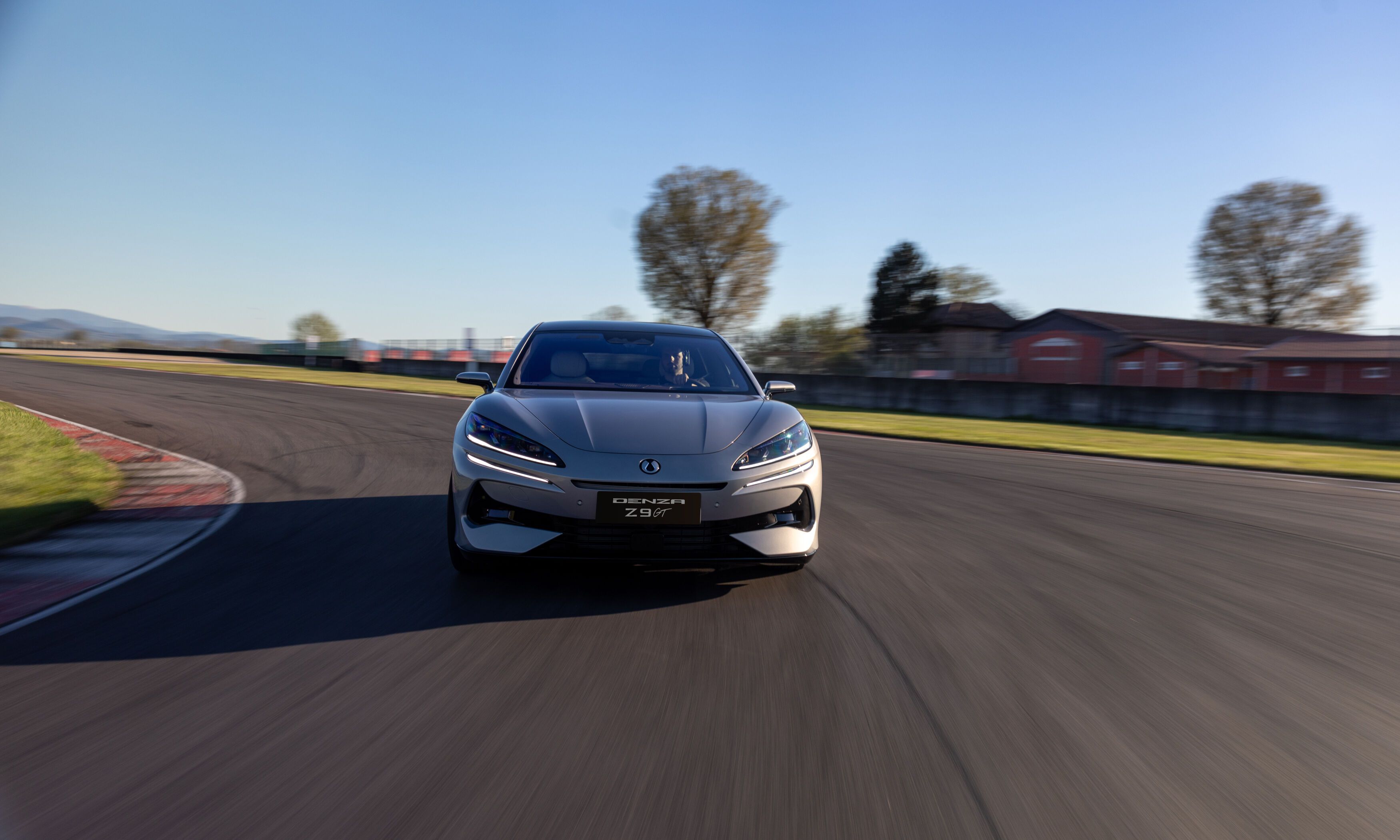 Denza Z9 GT 