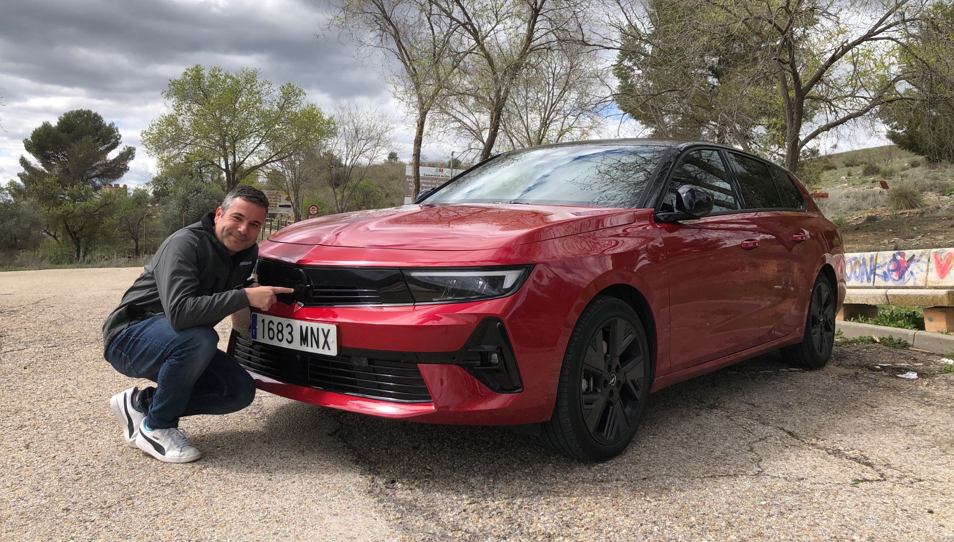 Analizamos en vídeo las razones que convierten al Opel Astra en el mejor compacto familiar eléctrico