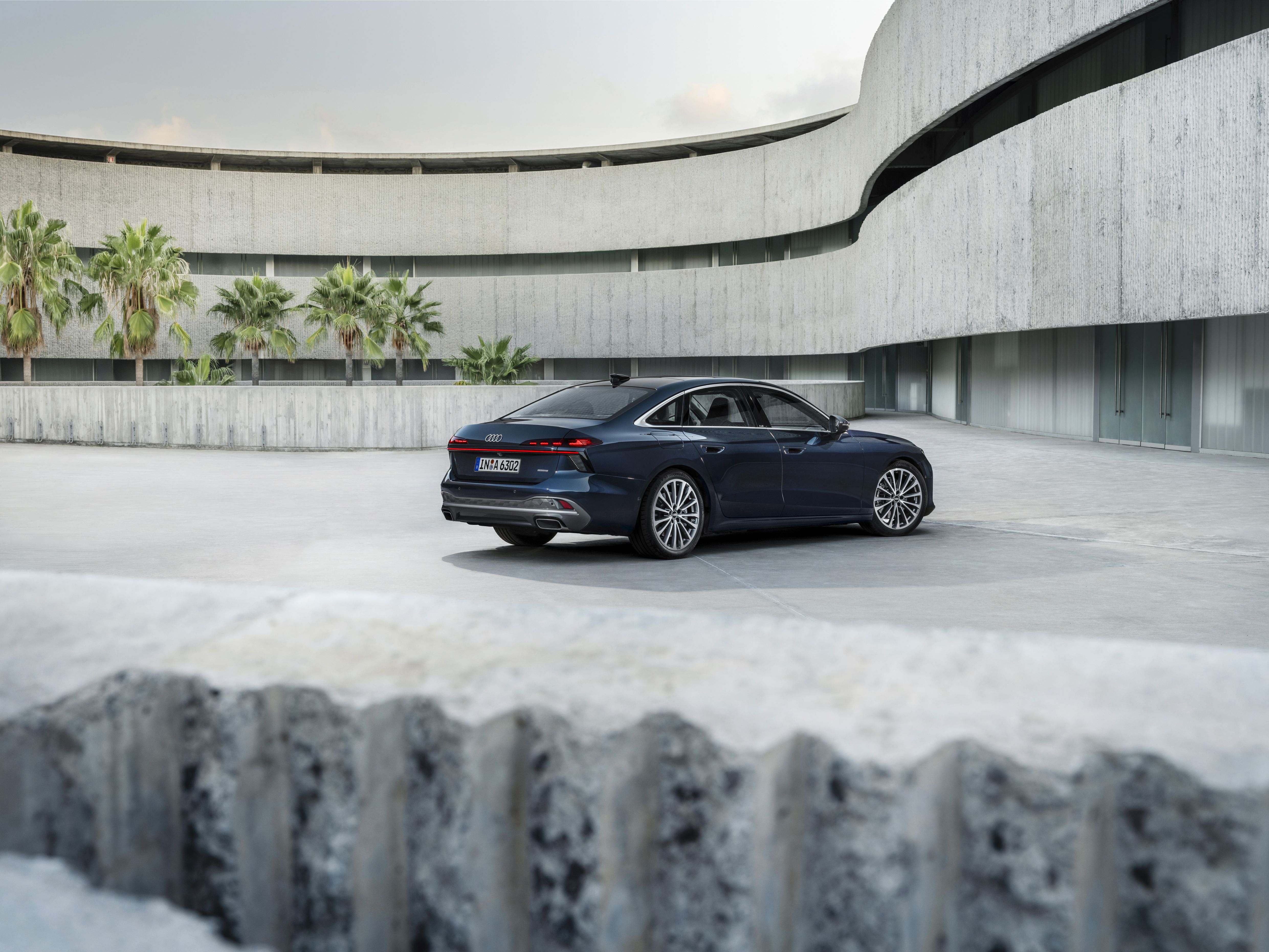 Audi A6 Sedan
