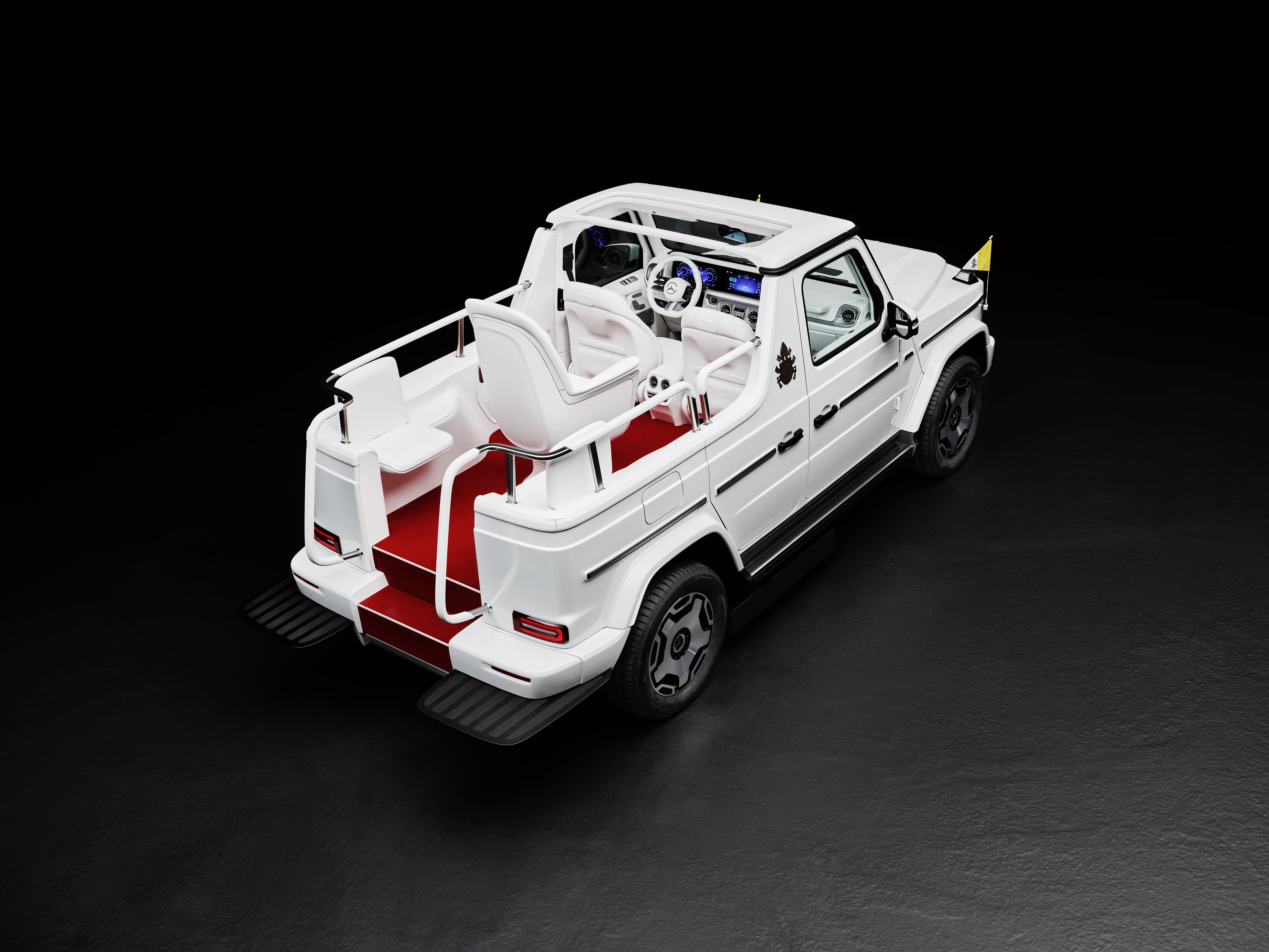 Mercedes Clase G eléctrico Papamóvil