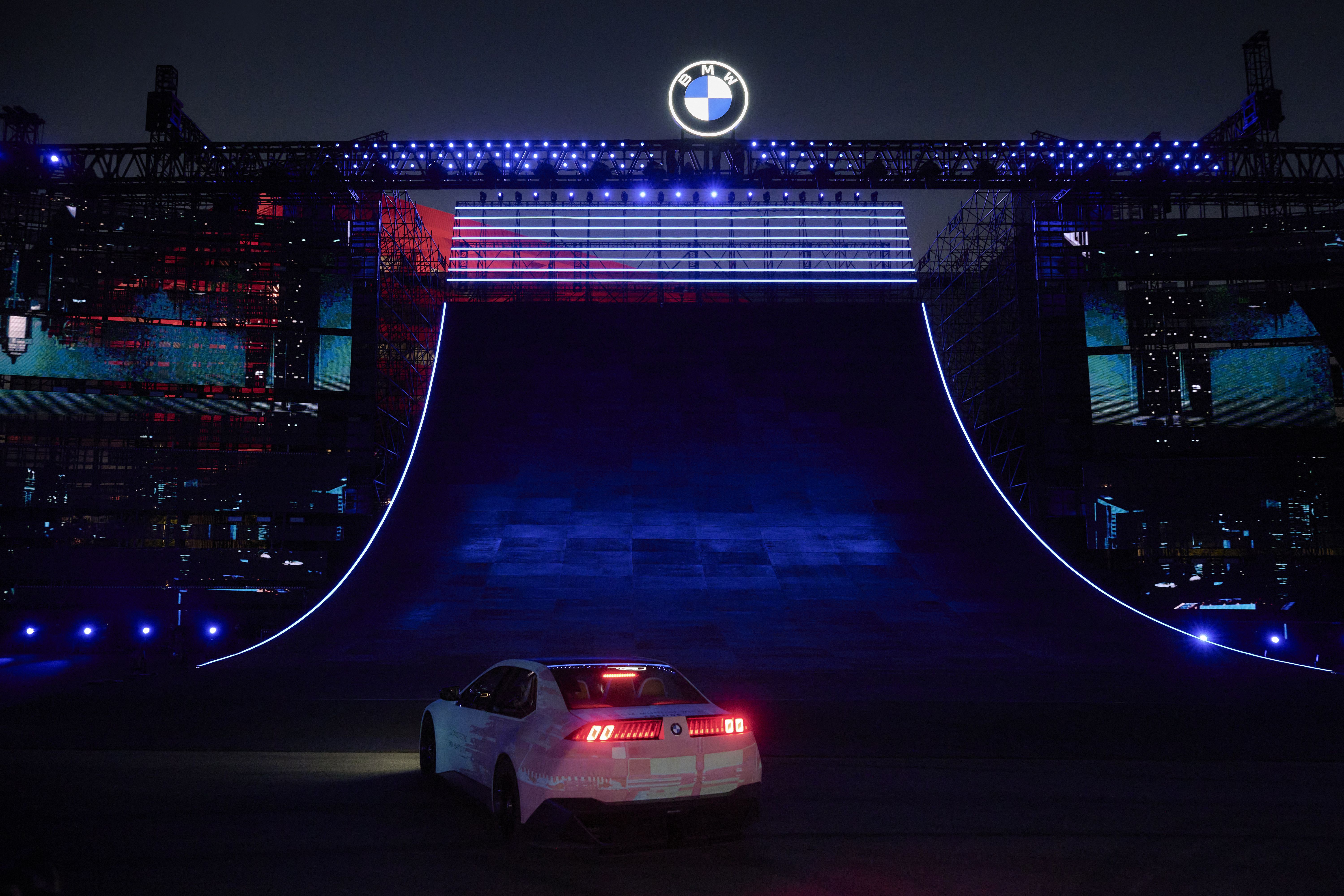 BMW Vision Driving Experience VDX