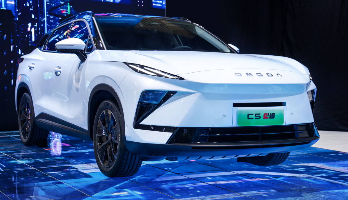Son las marcas de moda en España y presentan ya tres nuevos SUV de lo más interesantes
