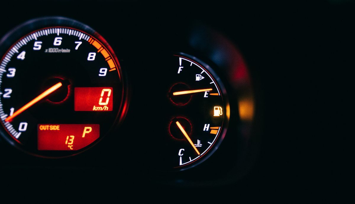 Fallo de indicador del nivel de combustible