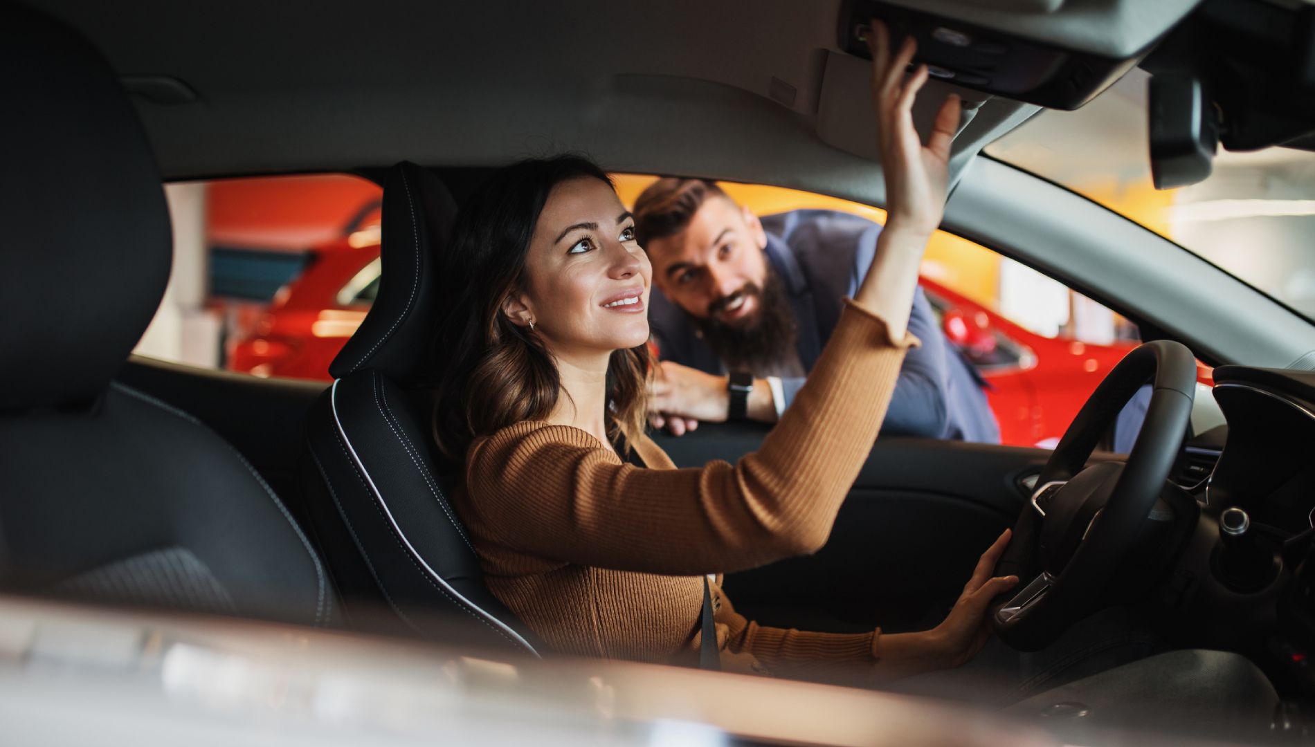 Las ventas de coches en abril crecen un 7,1% con triunfadores como Toyota, el R5 o el Hyundai i20