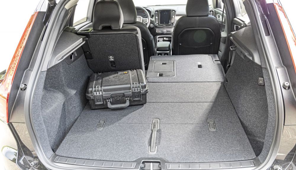 Volvo XC40 B4