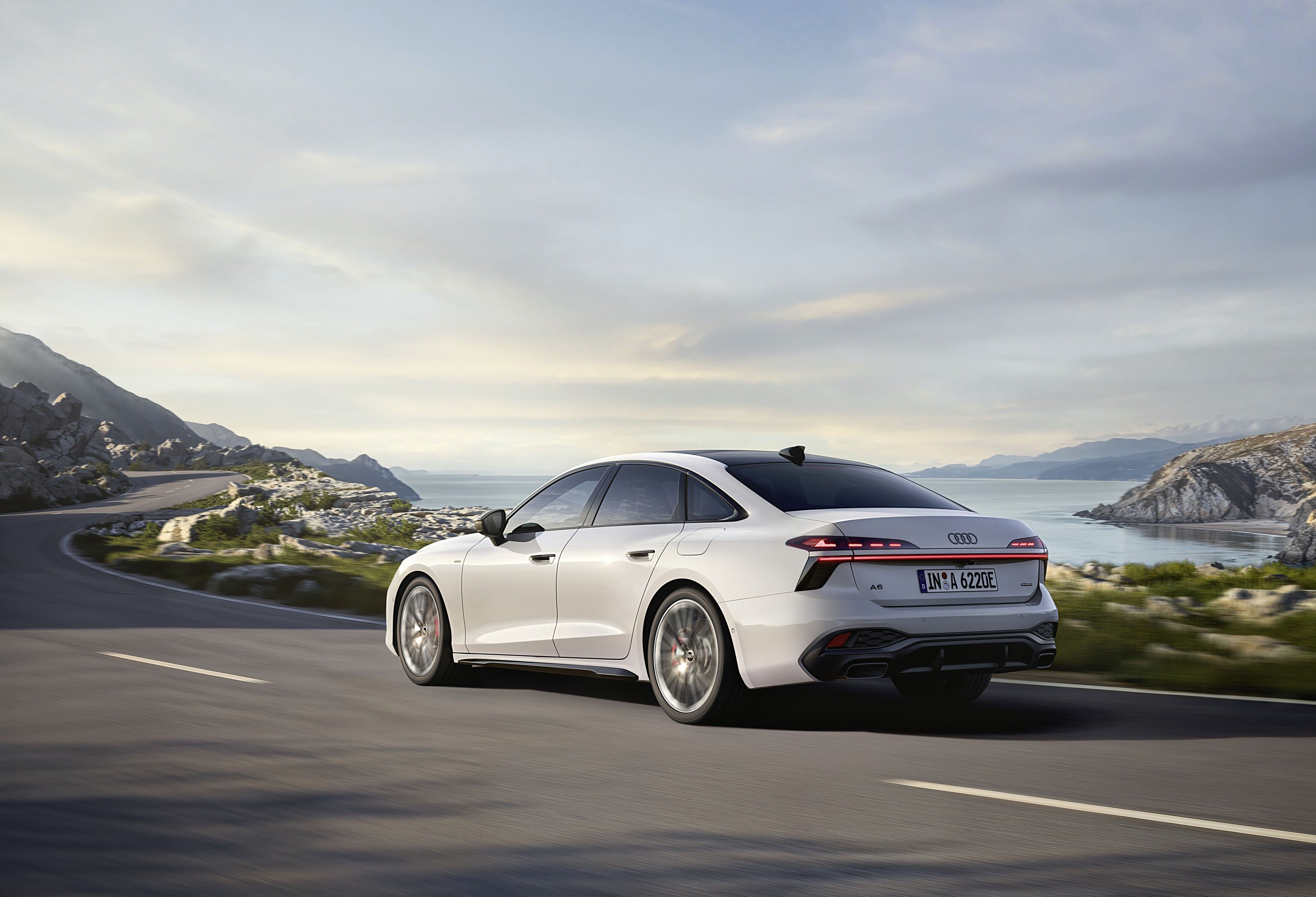 Audi A6 e-hybrid quattro