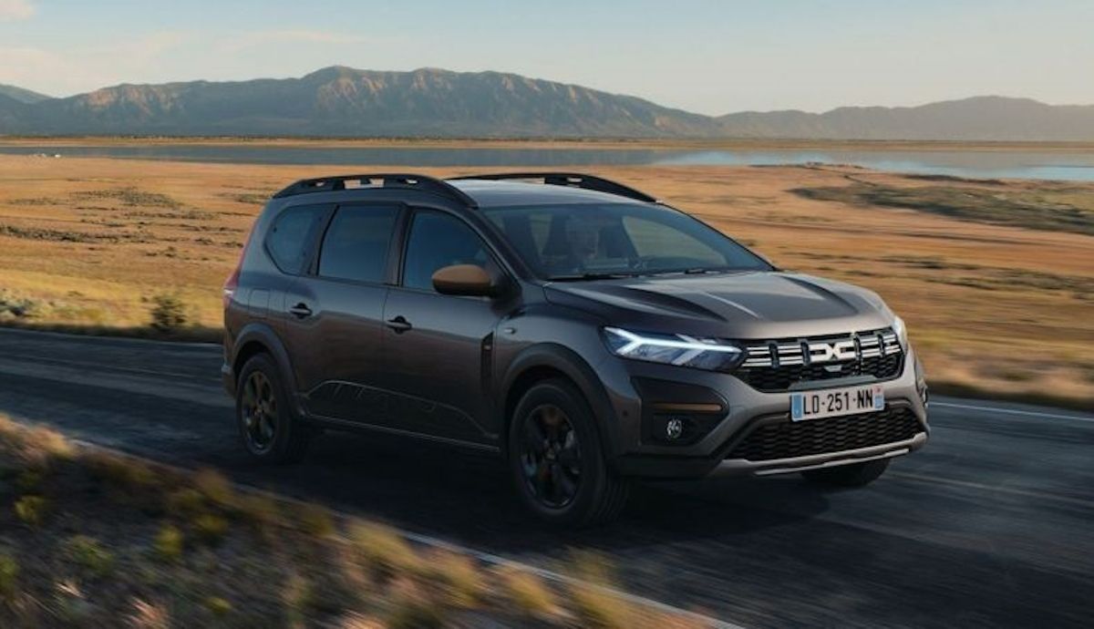 El familiar más popular y exitoso del mercado se renueva y así será el Dacia Jogger 2026