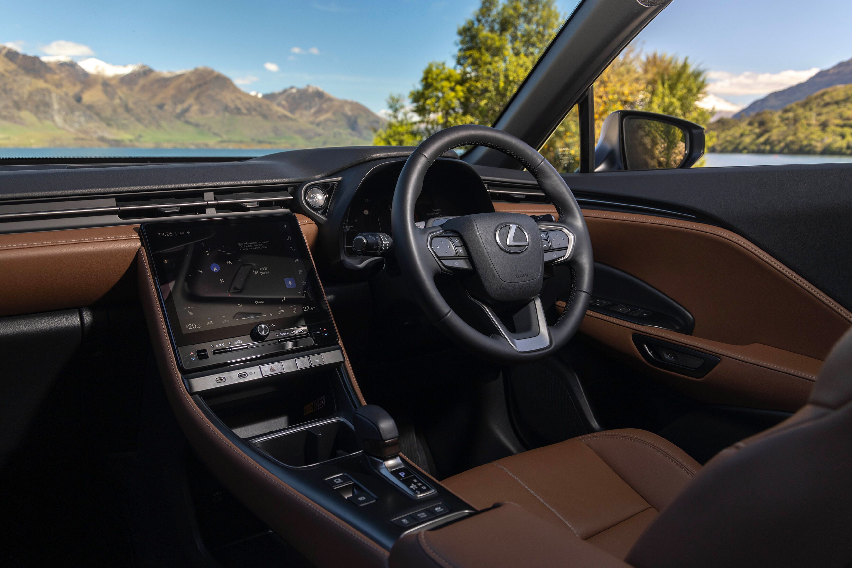 Lexus LBX 2025