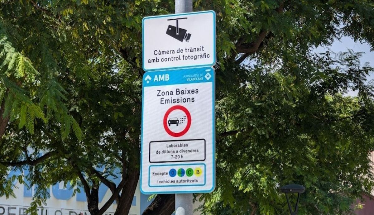 La nueva señal de la DGT que va a suponer ya multas de 200 € en más de 150 ciudades de España