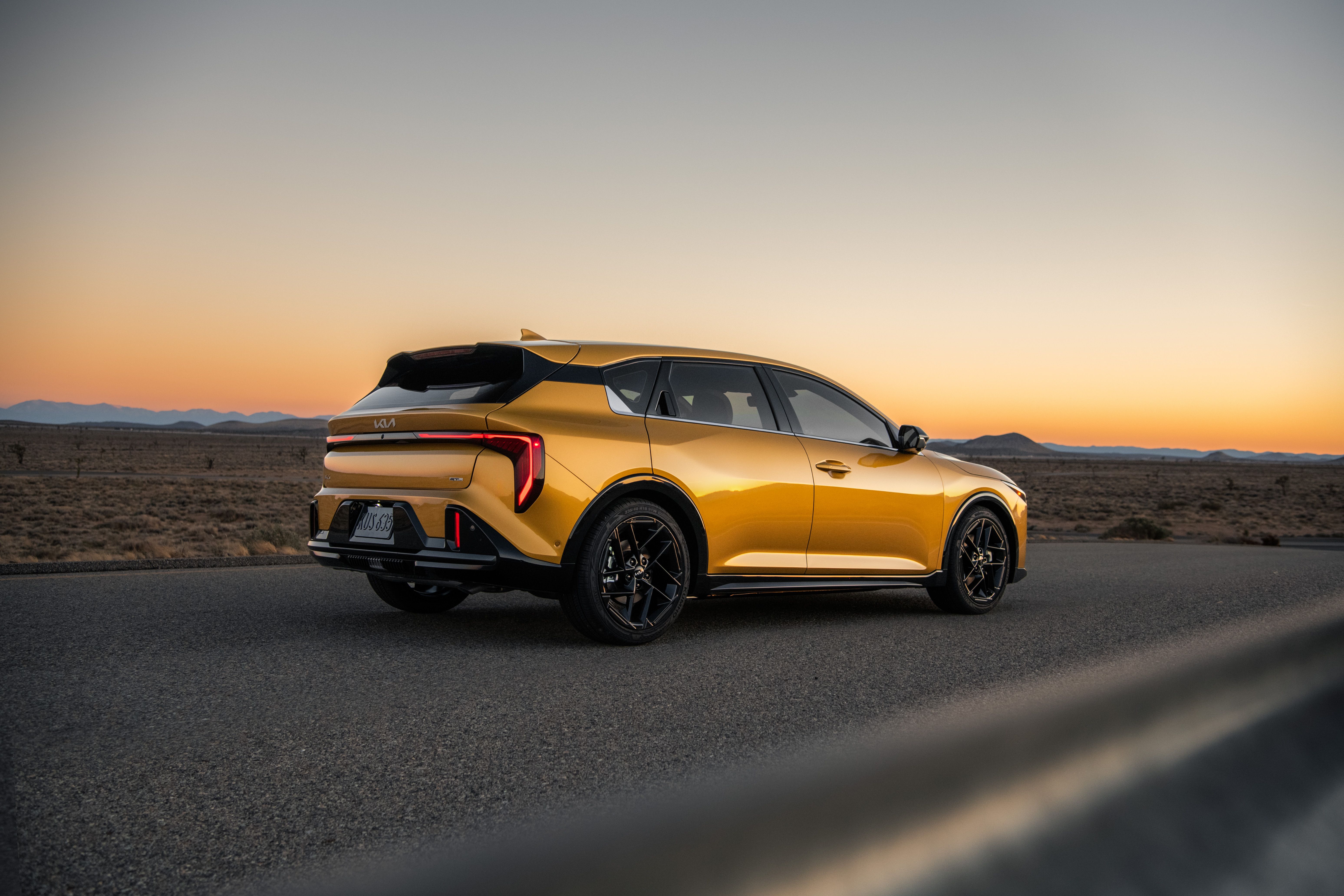 Kia K4