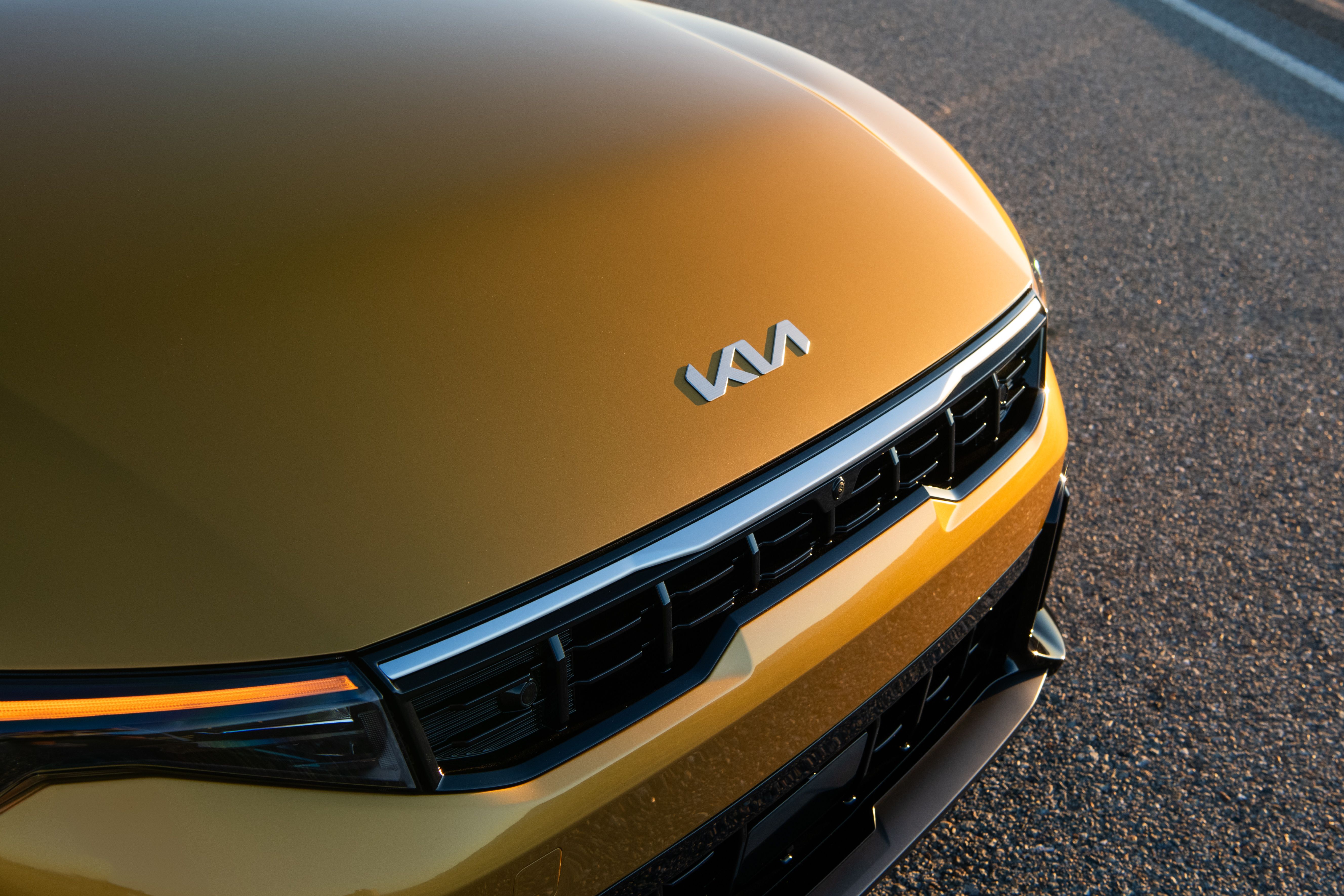 Kia K4