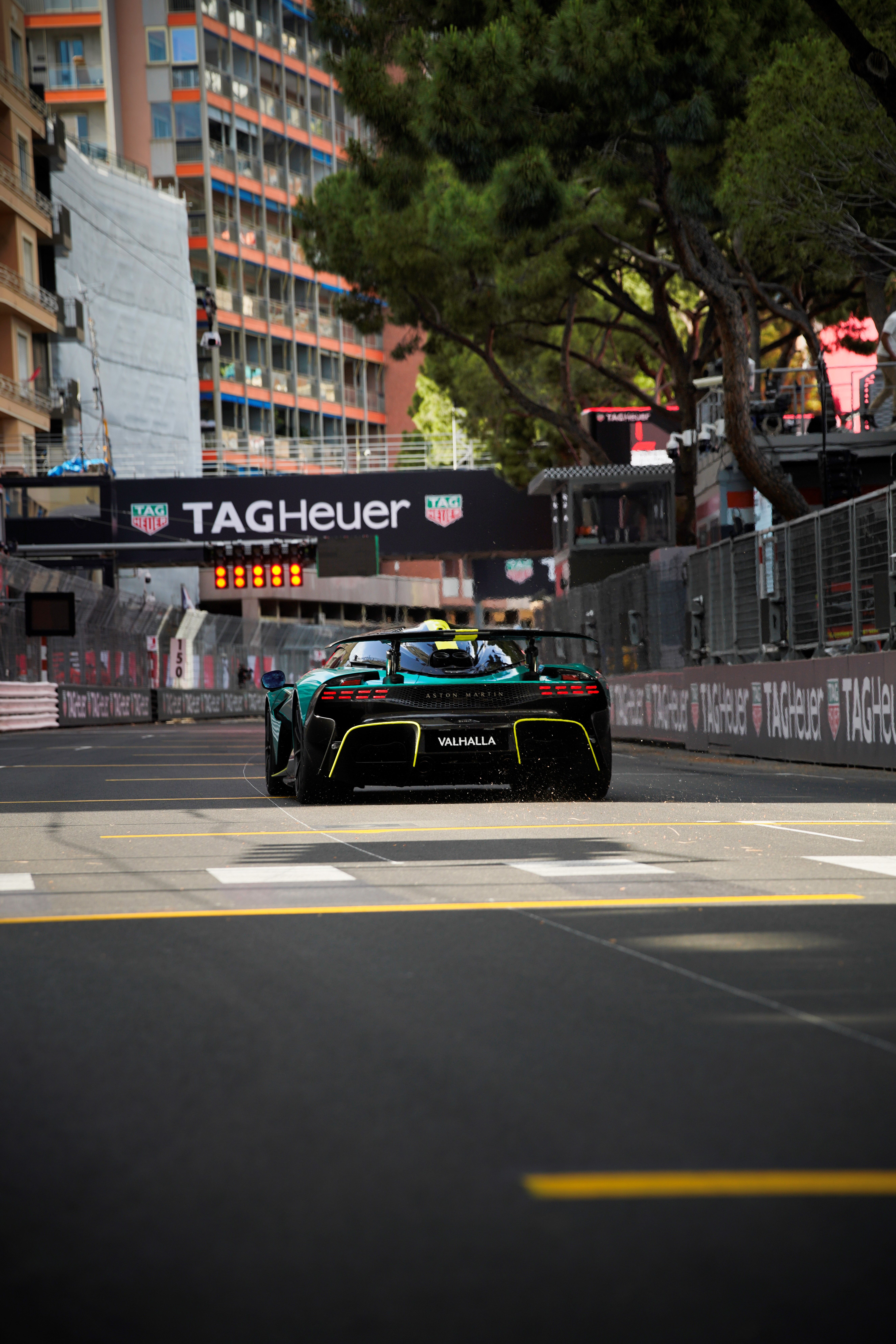 Aston Martin Valhalla en Mónaco