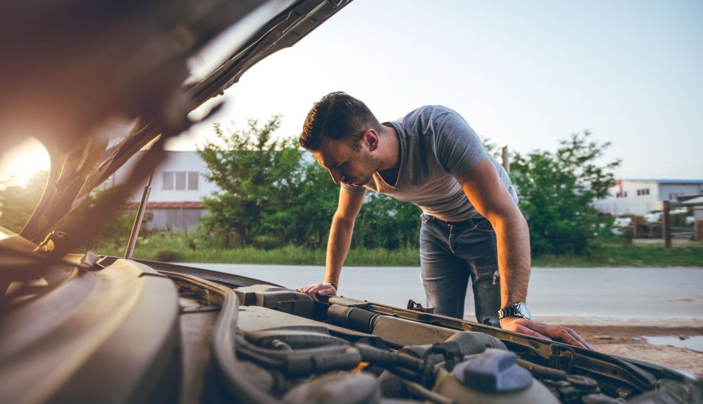 Los problemas que están dando ya los coches de gasolina por las altas temperaturas Los problemas que están dando ya los coches de gasolina por las altas temperaturas