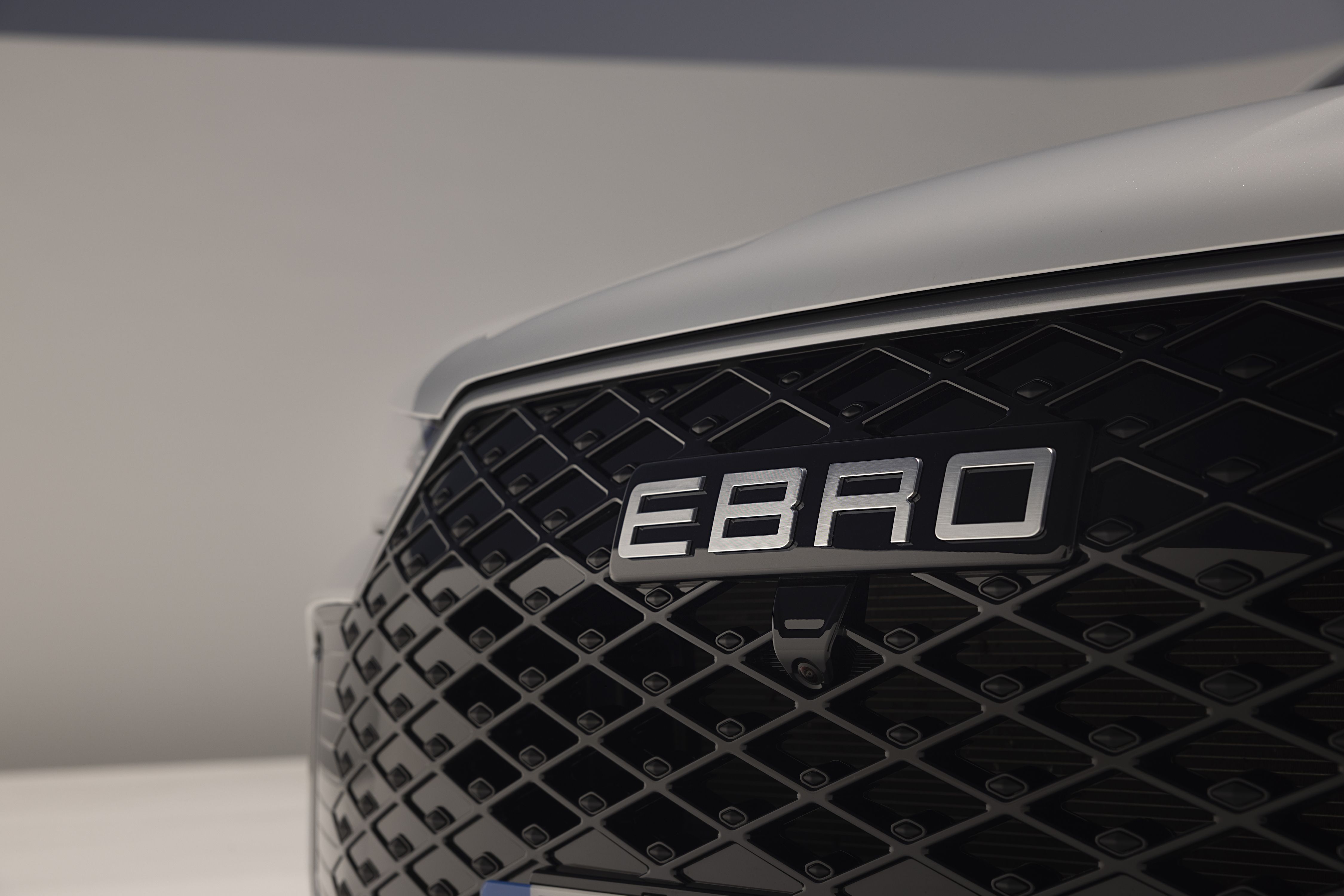 Ebro S400