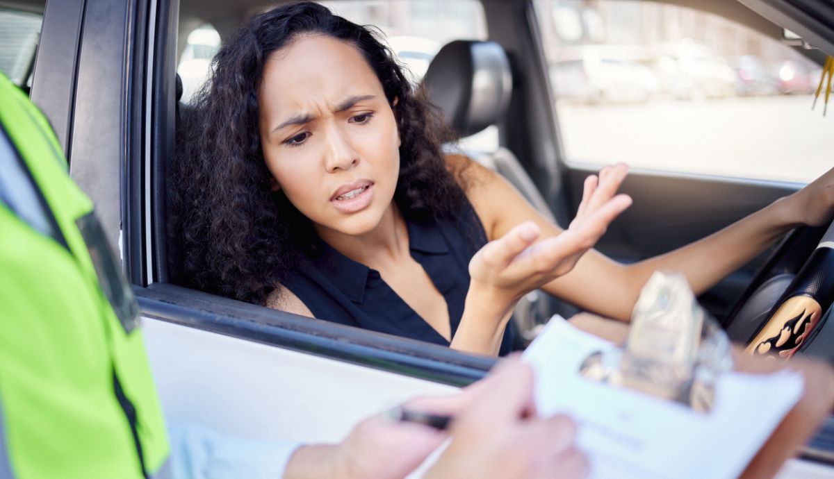 Me pueden poner una multa por conducir un coche a nombre de un fallecido